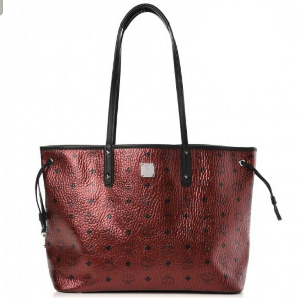 MCM Metallic Visetos Medium Shopper Tote Scooter R